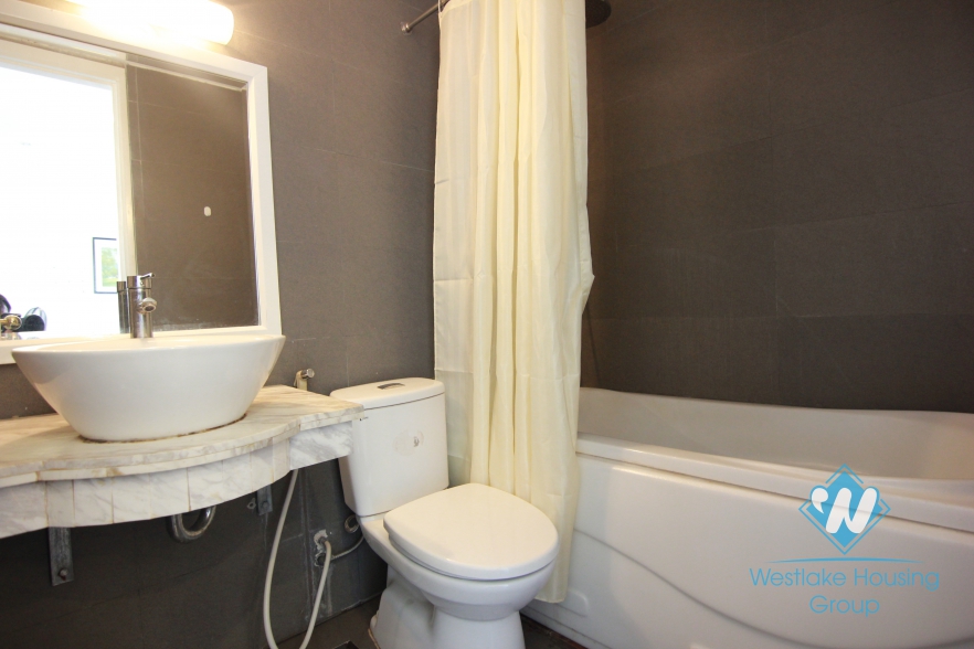 Morden apartment for rent in Tay Ho area. Near Water Park 