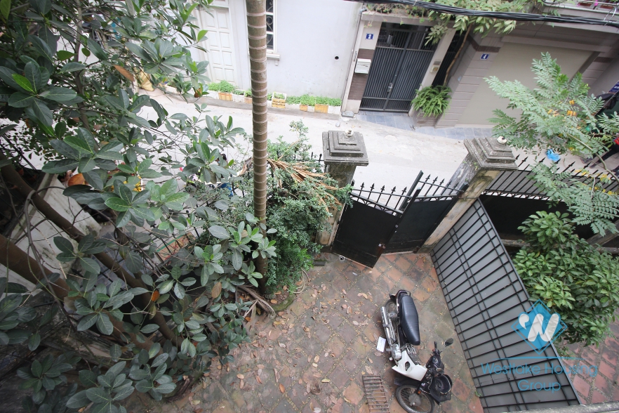 Unfirnished house with cheap price for rent in Tay Ho, Hanoi