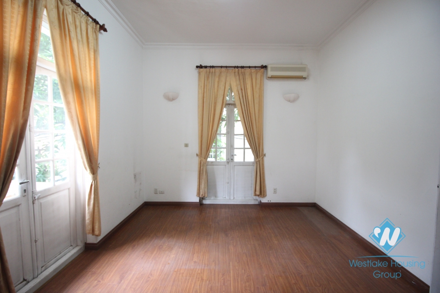 House for rent with car garage, large yard and terrace in Tay Ho, Hanoi