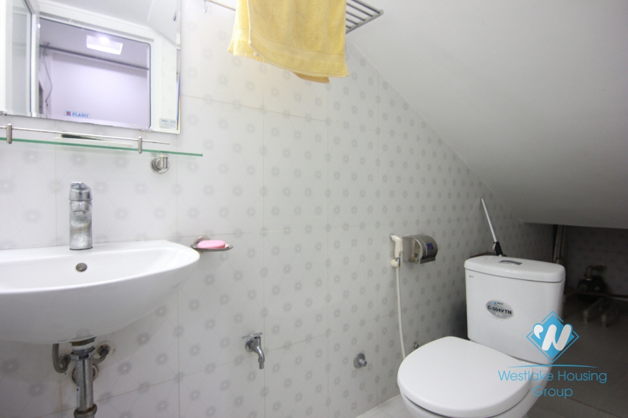 Nice house - office with elevator for rent in Ba Dinh area 