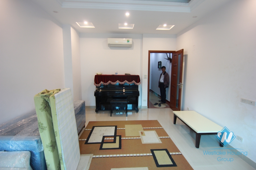 Nice house - office with elevator for rent in Ba Dinh area 