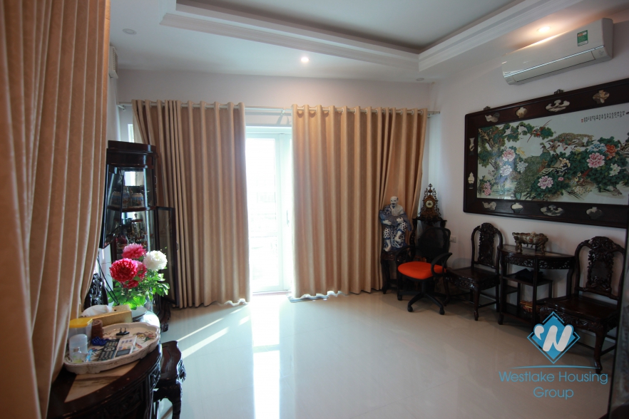 Nice house - office with elevator for rent in Ba Dinh area 