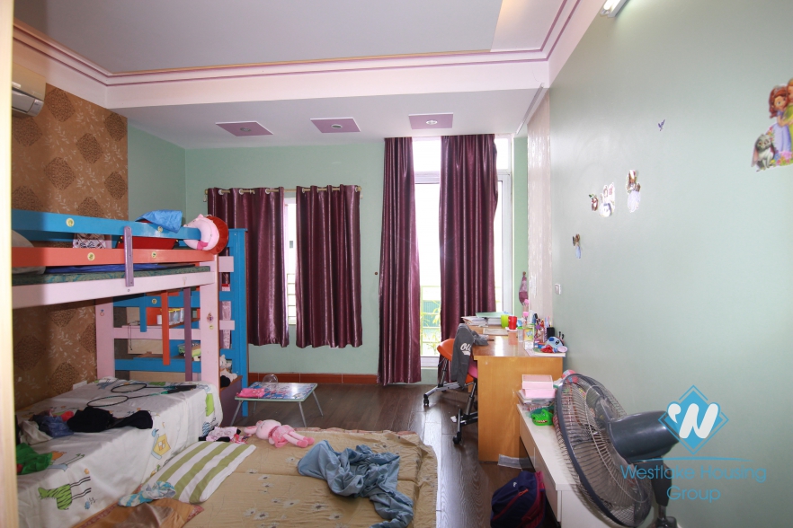 Budget 6 bedroom house for rent in Tay Ho, Ha Noi