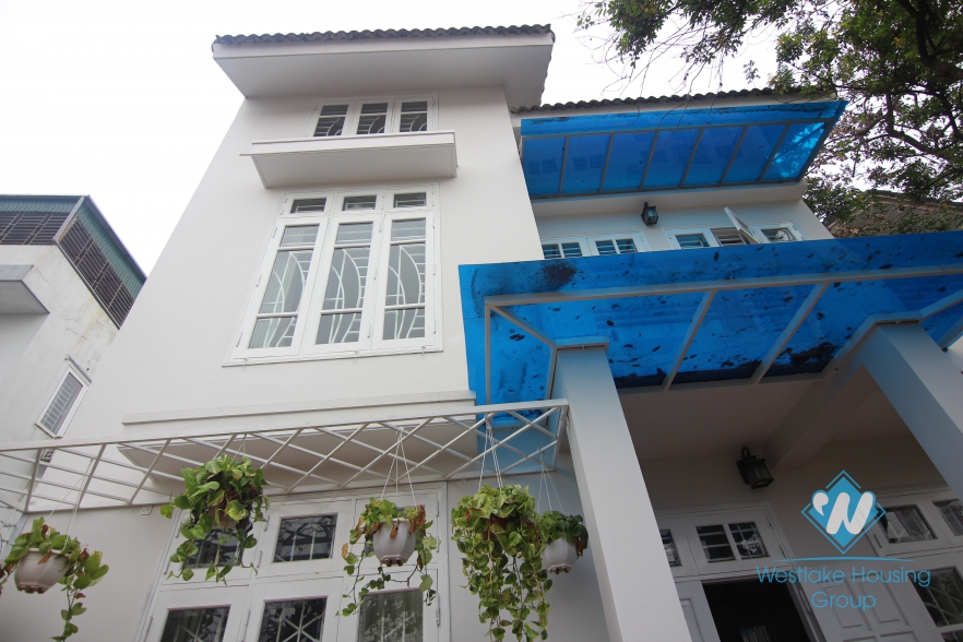 Modern house with lovely bedrooms for rent in Tay Ho, Hanoi