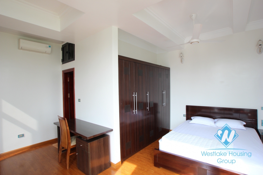 Nice 2 bedroom rental apartment in Cau Giay district, Hanoi, fully furnished.