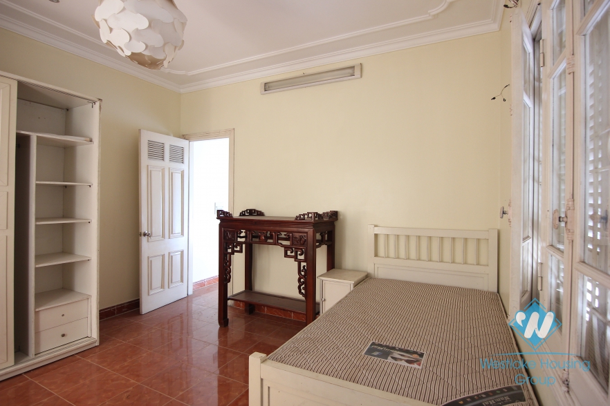 Nice and quiet house with 3 bedrooms for rent in Tay Ho area 