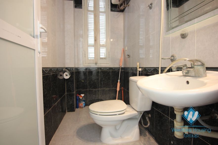 Nice and quiet house with 3 bedrooms for rent in Tay Ho area 