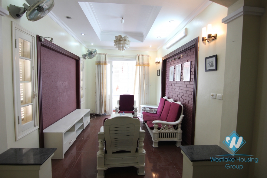 Nice and quiet house with 3 bedrooms for rent in Tay Ho area 