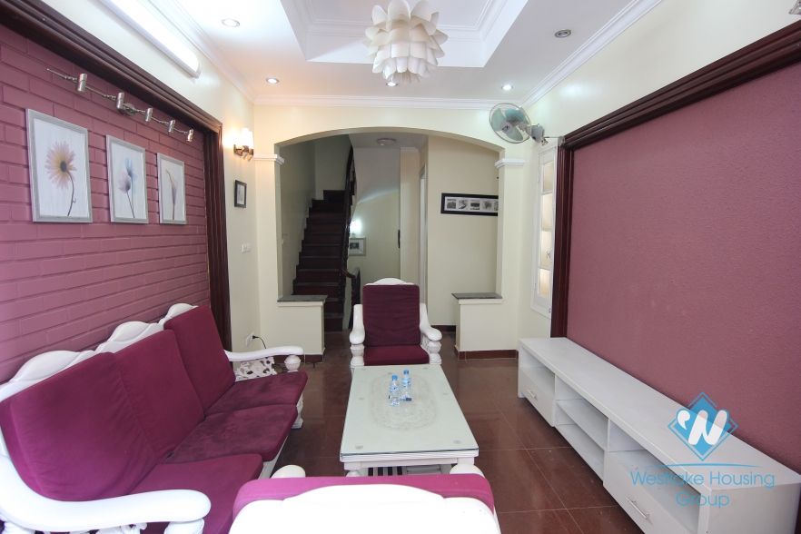 Nice and quiet house with 3 bedrooms for rent in Tay Ho area 