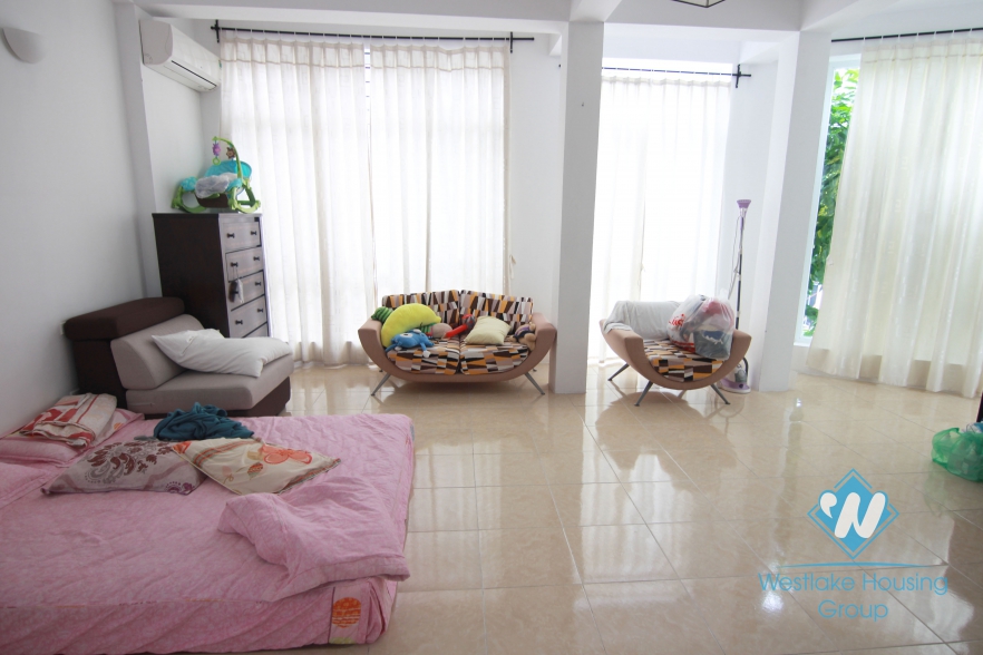 Spacious and bright house for rent in Tay Ho, fully furnished
