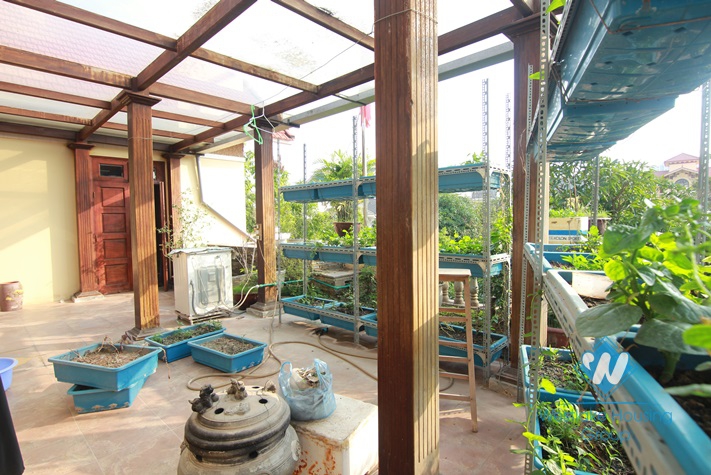 A 600 sqm villa with garden yard and terrace available for rent in Tay Ho