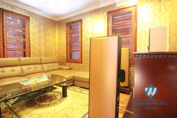 A 600 sqm villa with garden yard and terrace available for rent in Tay Ho