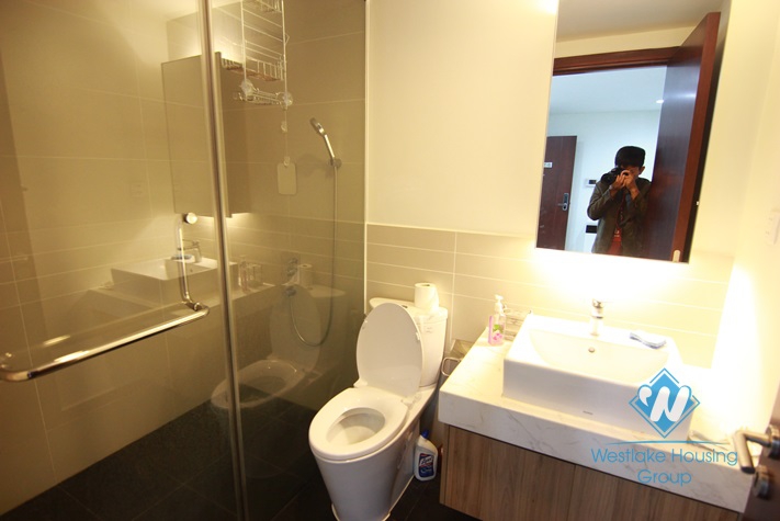 High floor one bedroom apartment for rent in Water Mark, Lac Long Quan street, Ha Noi