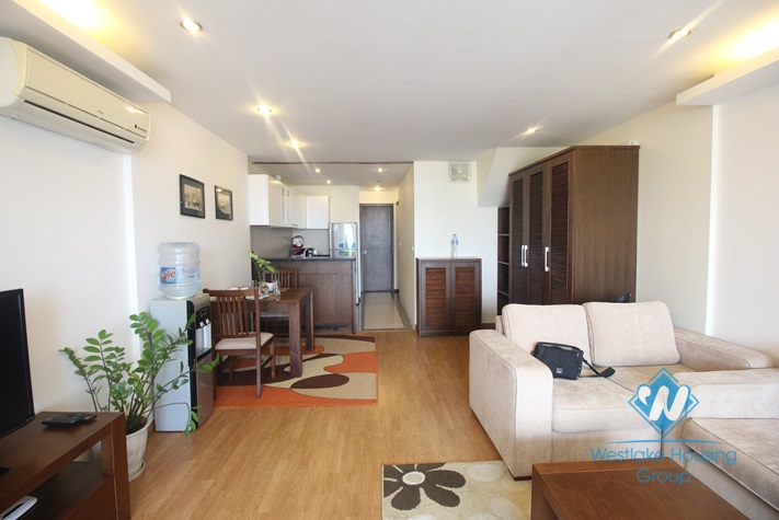 High floor one bedroom serviced apartment lakeview in Ba Dinh, near Lotte