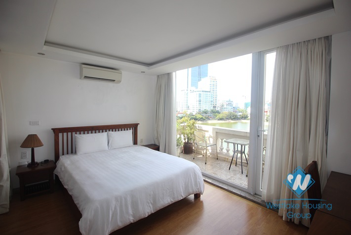 High floor one bedroom serviced apartment lakeview in Ba Dinh, near Lotte