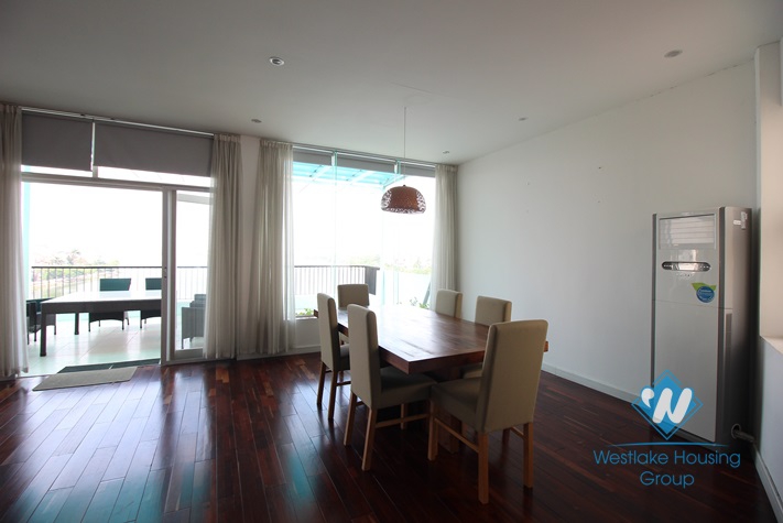 Spacious apartment for rent with unbelievable large balcony and beautiful lakeview