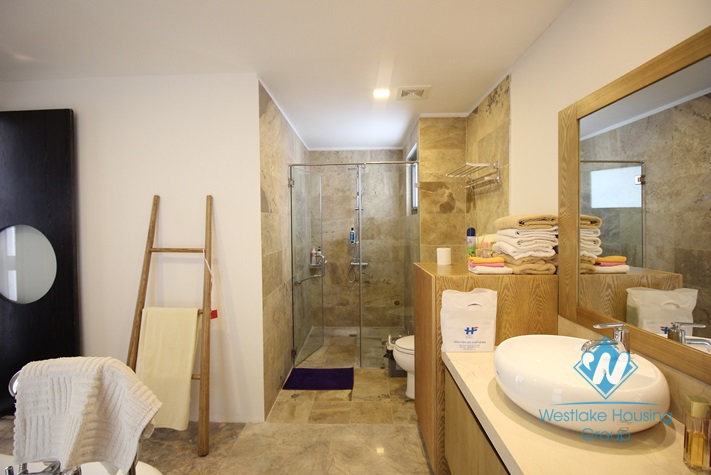 Stunning serviced apartment with great lake view for rent in Tay Ho, Hanoi