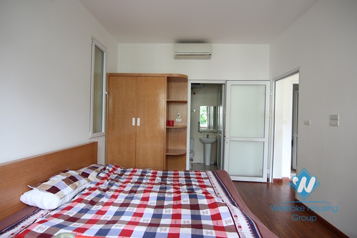 New & bright 2 bedroom apartment for rent in Tay Ho area 