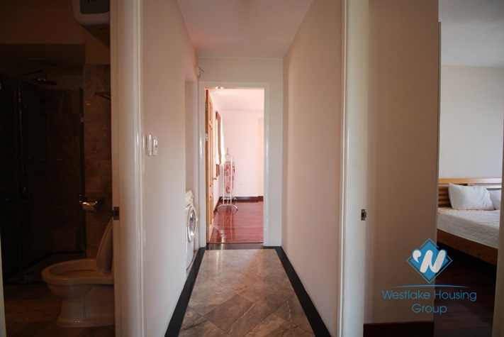 Lakeside apartment rental with beautiful view of Westlake