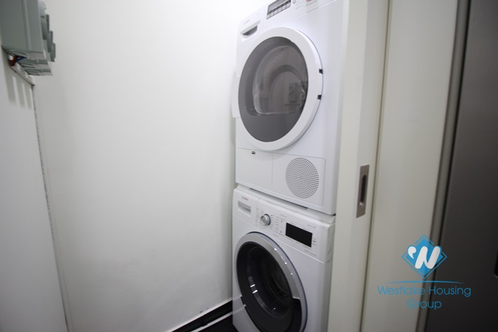 Wonderful lake view apartment for rent in Watermark Lac Long Quan