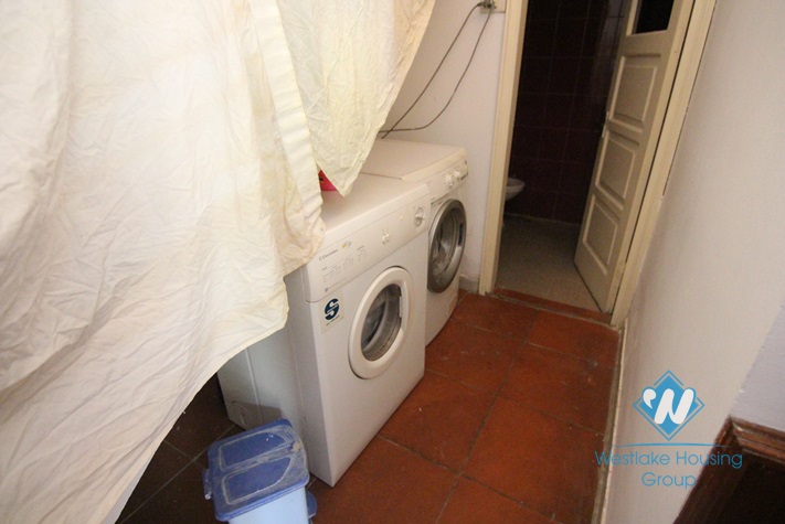 Nice house with lovely balcony for rent in Tay Ho