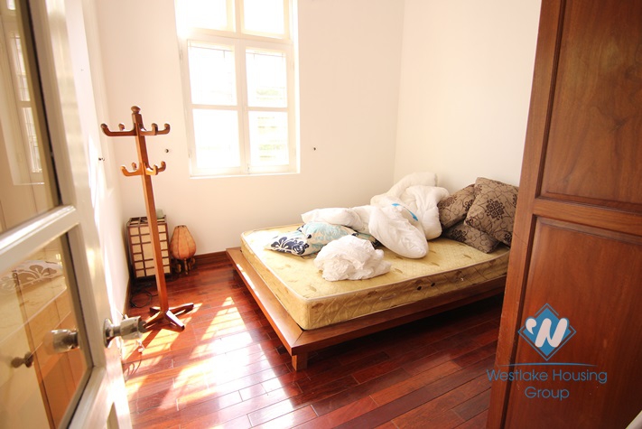 Nice house with lovely balcony for rent in Tay Ho
