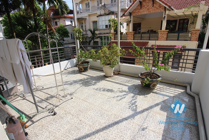 Nice house with lovely balcony for rent in Tay Ho