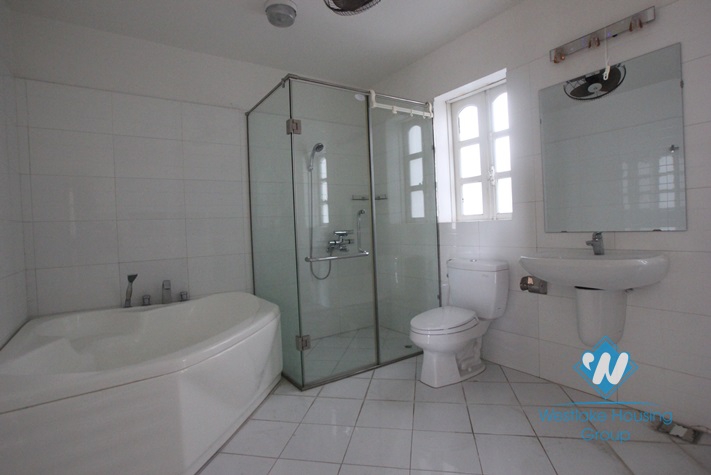 Nice house with lake view available for lease in Westlake area, Tay Ho, Hanoi- unfurnished.