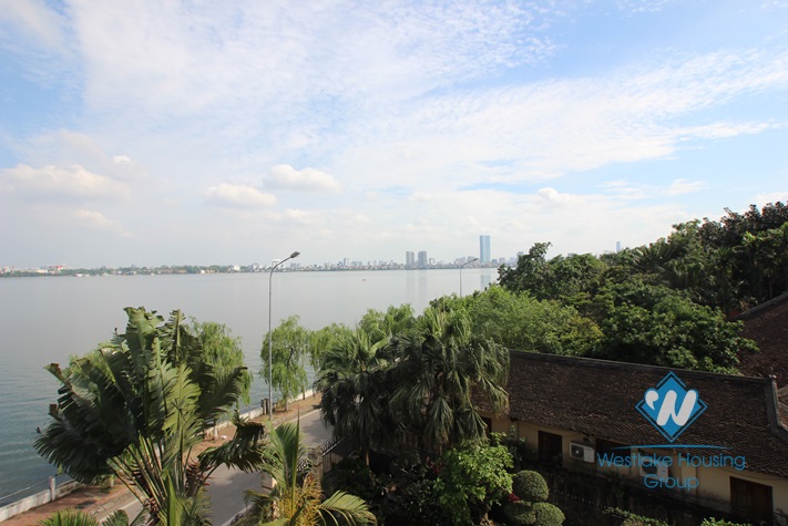 Nice house with lake view available for lease in Westlake area, Tay Ho, Hanoi- unfurnished.