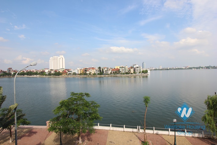 Nice house with lake view available for lease in Westlake area, Tay Ho, Hanoi- unfurnished.