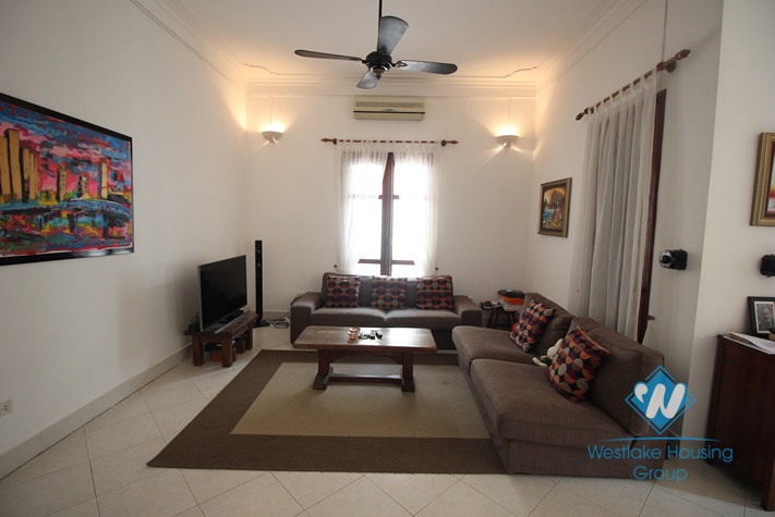 To Ngoc Van 5 bedroom villa with swimming pool for rent