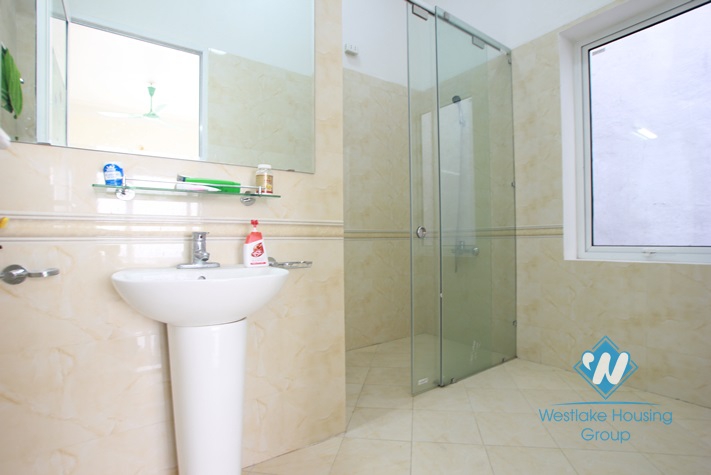 Brand new and nice apartment for rent in Dang Thai Mai st, Tay Ho, Ha Noi