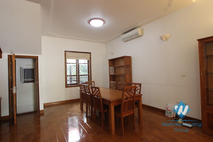 Beautiful house with big courtyard and swimming pool for rent in Xuan Dieu Street, Tay Ho District, Ha Noi