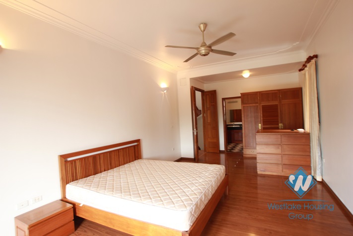 Beautiful house with big courtyard and swimming pool for rent in Xuan Dieu Street, Tay Ho District, Ha Noi