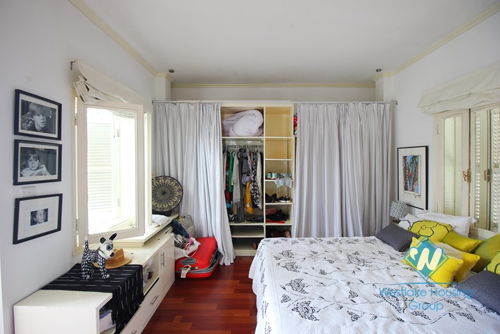 Wonderfull view 2 bedrooms apartment for rent in Tay Ho area.