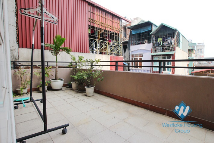 Beautiful apartment for rent in Yen Phu, Tay Ho District, Ha Noi