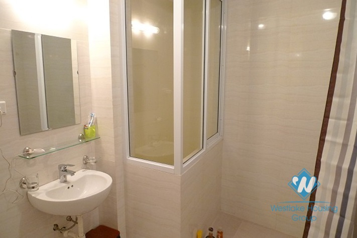 Nice and new studio apartment rental on Lac Long Quan, Tay Ho