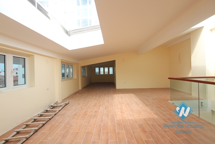 Spacious villa for rent in Tay Ho, Ha Noi.