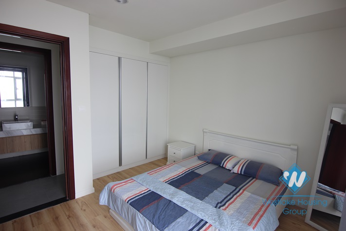 Modern and nice apartment for rent in Watermark