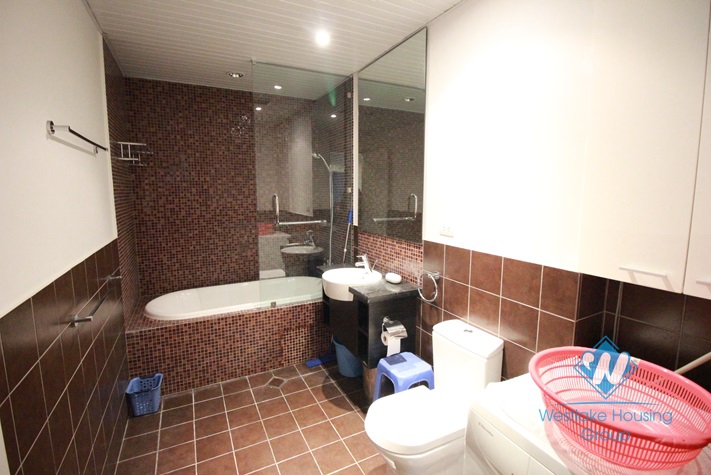 Modern apartment with 02 bedrooms for rent in Golden Westlake, Tay Ho, Hanoi