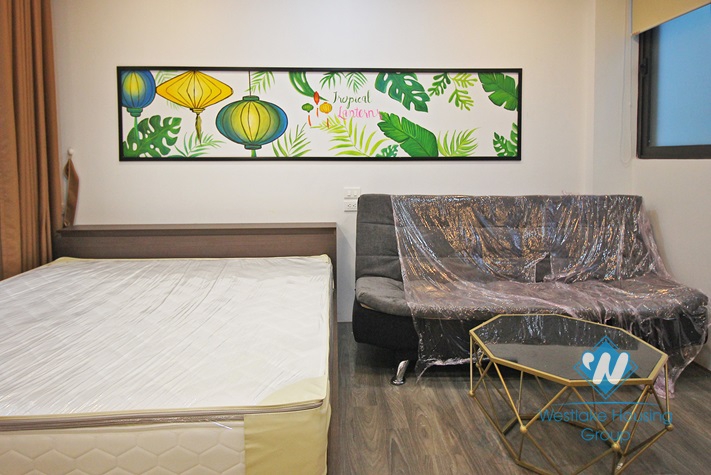 Studio for rent on Lac Long Quan st, Tay Ho district, Hanoi