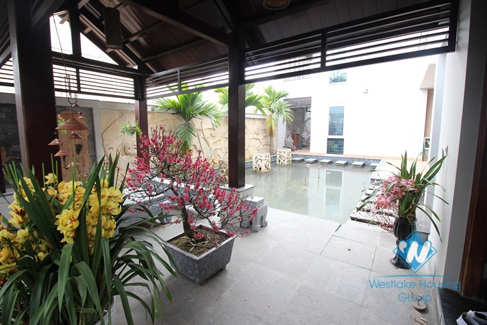 A big and beautiful house for rent in Tay Ho, Ha Noi
