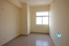 Unfurnished apartment for rent in Lac Long Quan-Tay Ho-Ha Noi