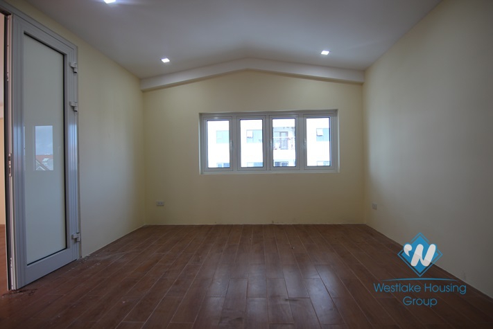 Spacious villa for rent in Tay Ho, Ha Noi.