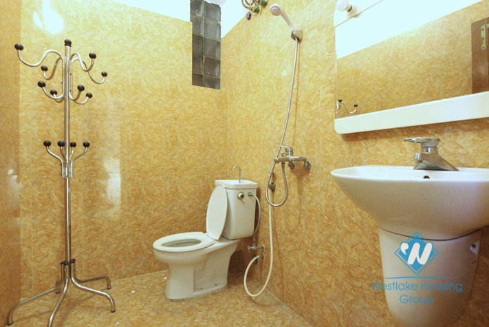 Cosy house for rent in Nghi Tam Village, Tay Ho District, Ha Noi