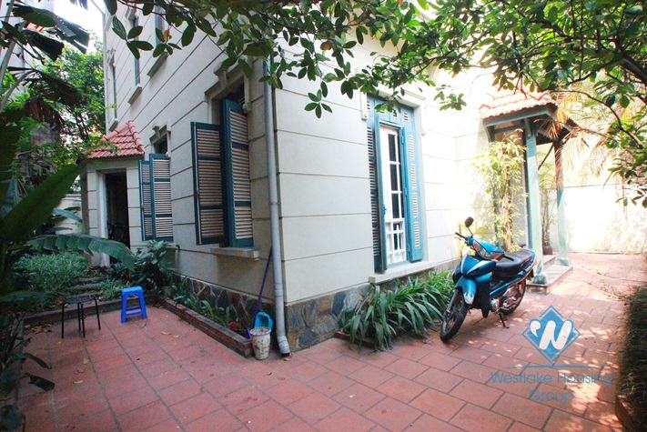 Nice and bright house for rent in Tay Ho area, Ha Noi