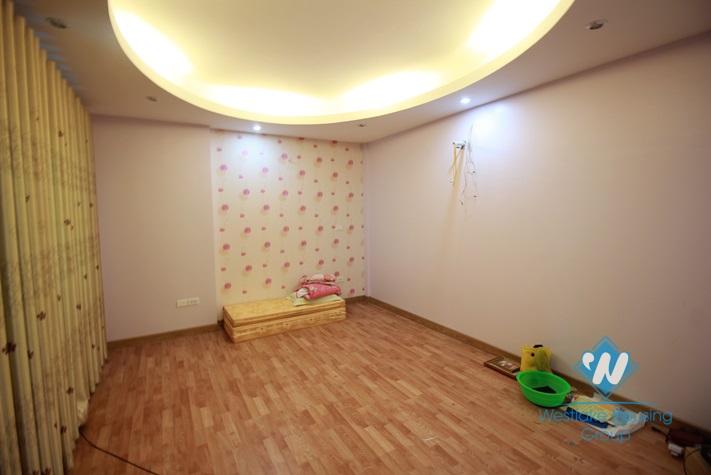 Big house for rent with 6 bedrooms in Tay Ho area