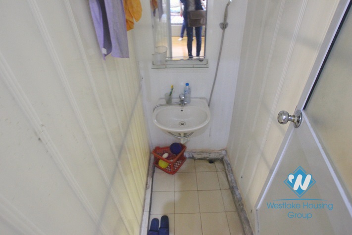 Beautiful apartment but very cheap price for rent in An Duong, Tay Ho, Hanoi