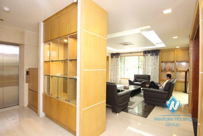 5 storey modern Tay Ho villa for rent with a car garage and elevator