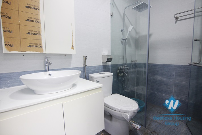 A Brand new 2 bedrooms apartment for rent in Au Co street, Tay Ho district